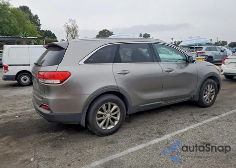 2016 Kia Sorento Lx z USA, uszkodzony, nr VIN 5XYPG4A56GG077228